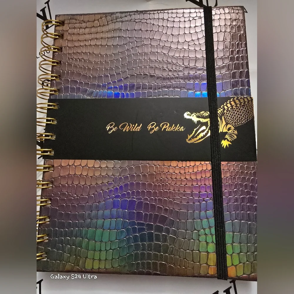 2 Piece Set: Pukka Crocodile/ Alligator Project Notebook & Bag Charm NEW